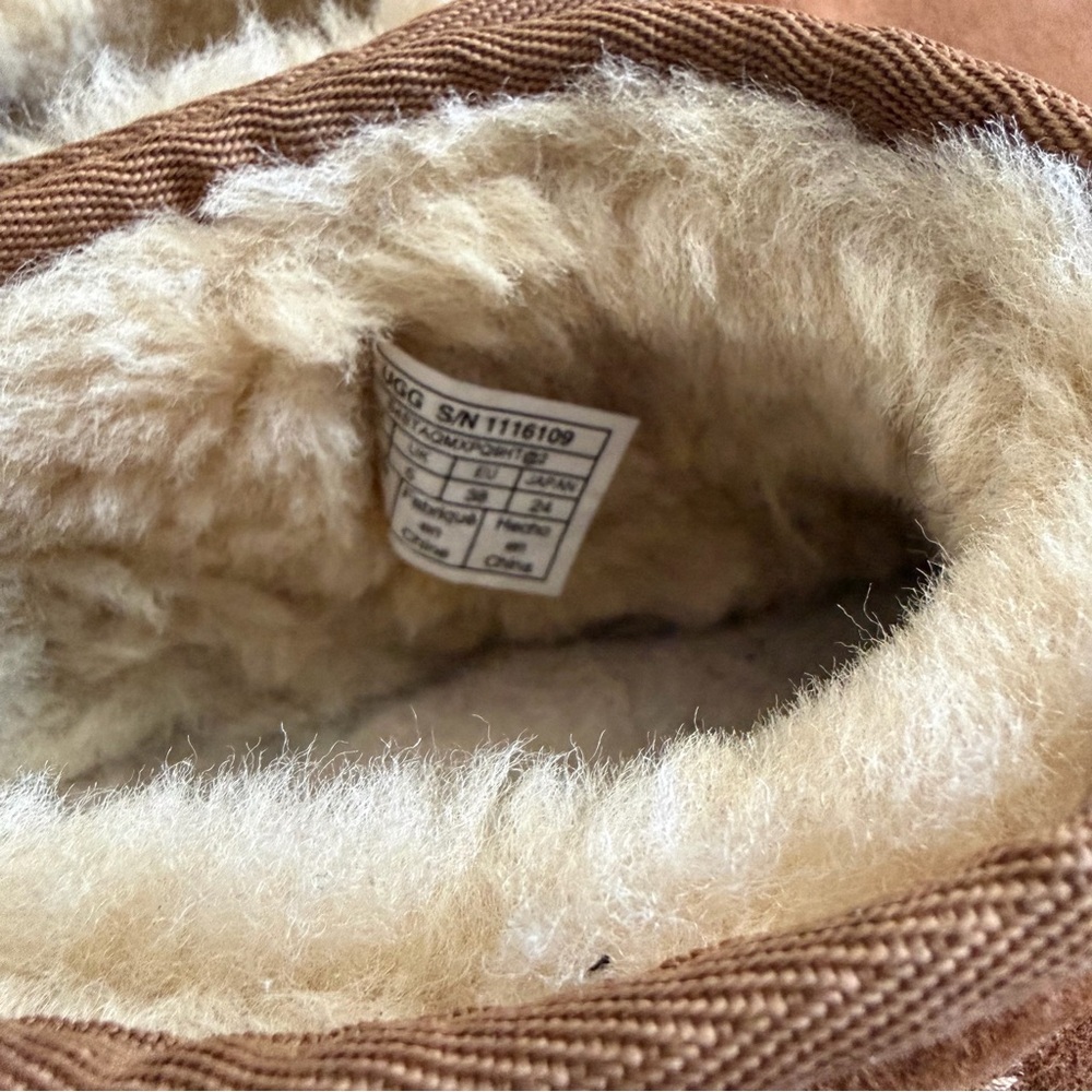 UGG Classic Ultra Mini Boots - Chestnut - Size 7 - Picture 6 of 7